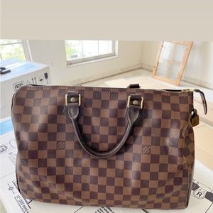 Authentic LV Speedy 35